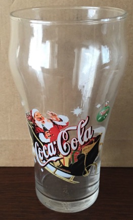3903-2 € 6,00 coca cola glas kerstman in slee.